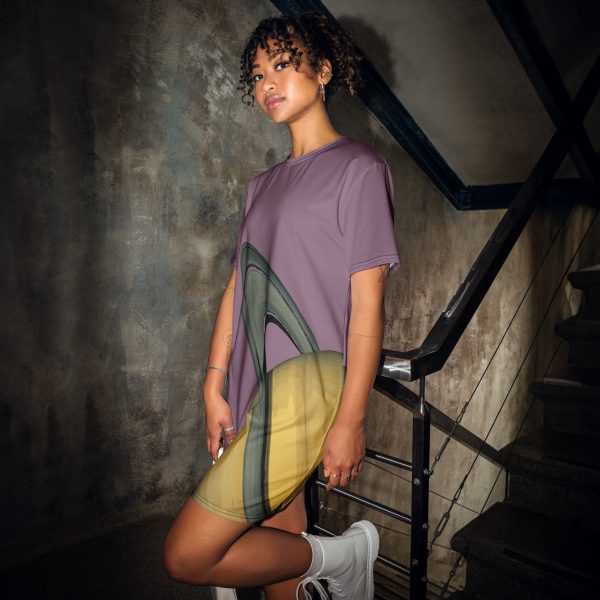 Saturn Large Print T-shirt dress